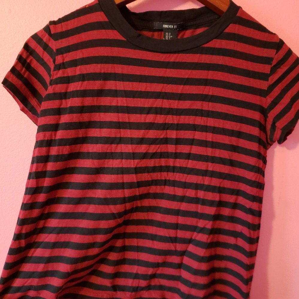 Forever 21 tee
